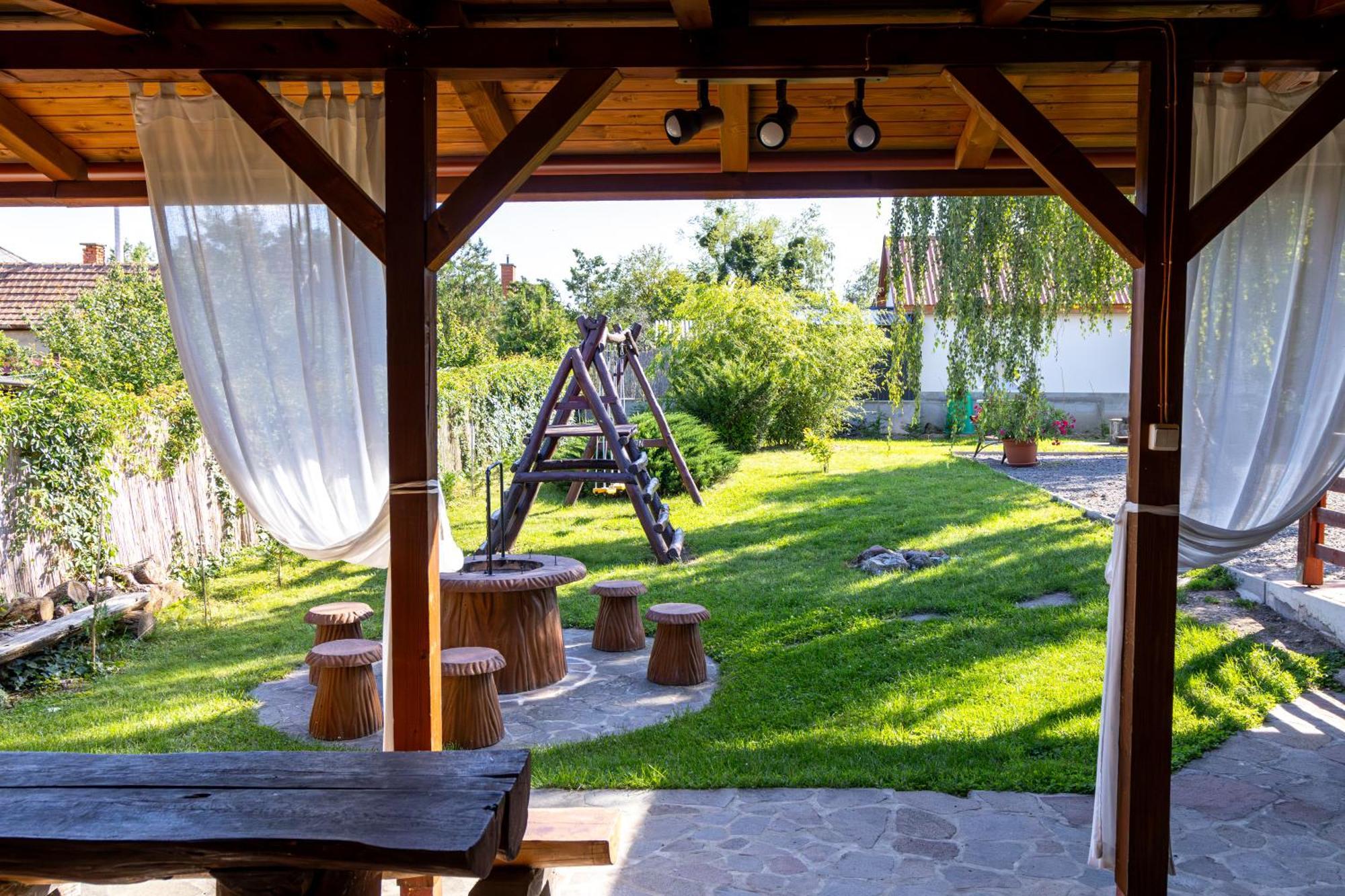 Ferienwohnung Kincso Vendeghaz Sárospatak Exterior foto