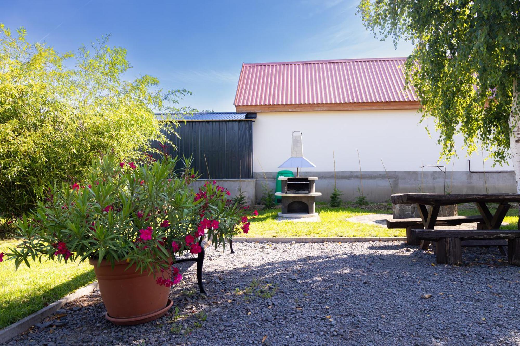 Ferienwohnung Kincso Vendeghaz Sárospatak Exterior foto
