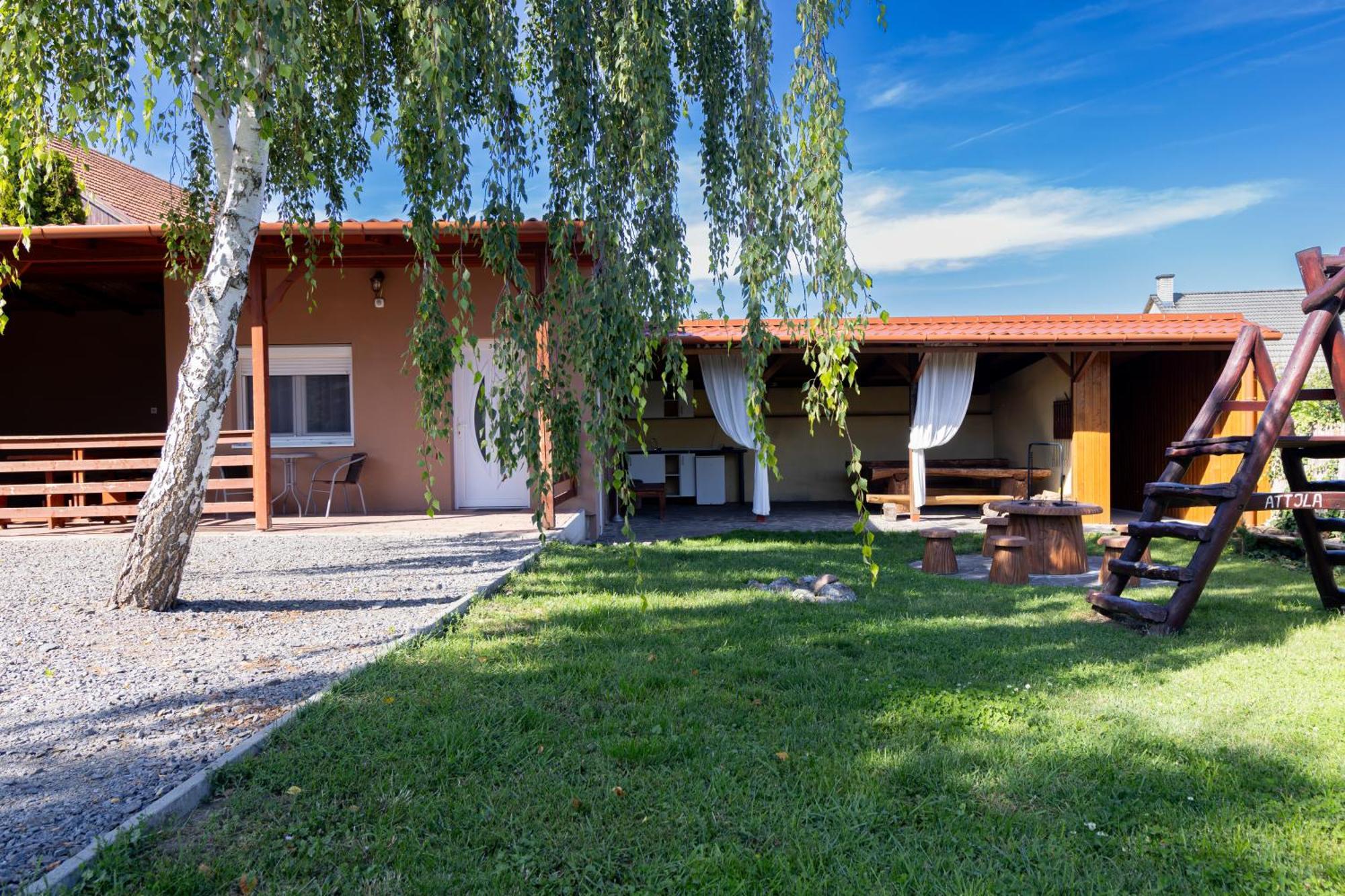 Ferienwohnung Kincso Vendeghaz Sárospatak Exterior foto